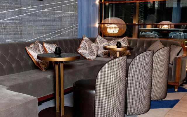 The Draper New York, Tapestry Collection by Hilton