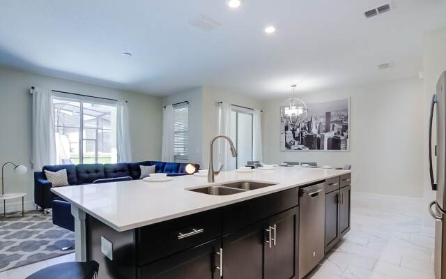 1572 Sandbagger Drive