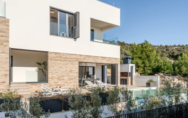 Sea Bliss Luxury Villa - Sevid