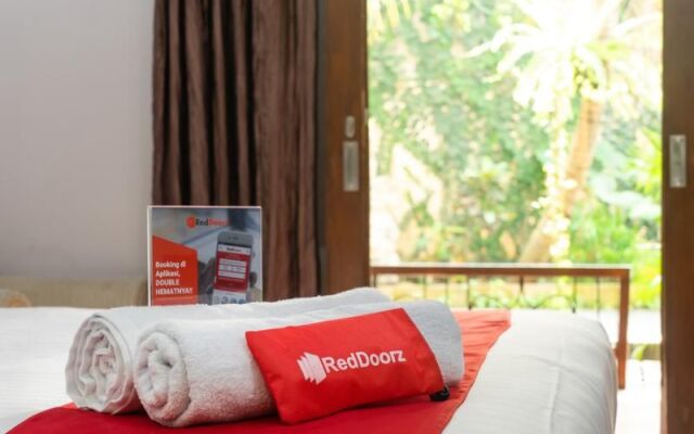 Reddoorz Plus Near One Belpark Mall Cilandak