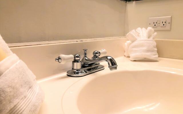 Olde Naples Condo #803