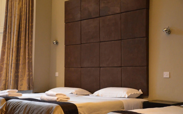 Thrums Hotel