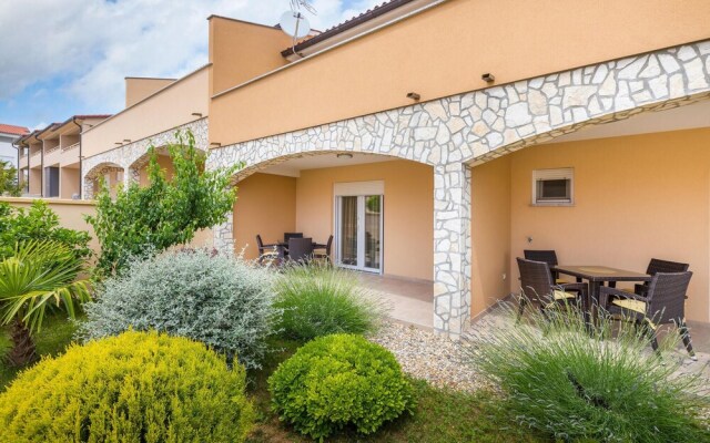 Stunning Home in Vodnjan With 4 Bedrooms, Wifi and Outdoor Swimming Pool