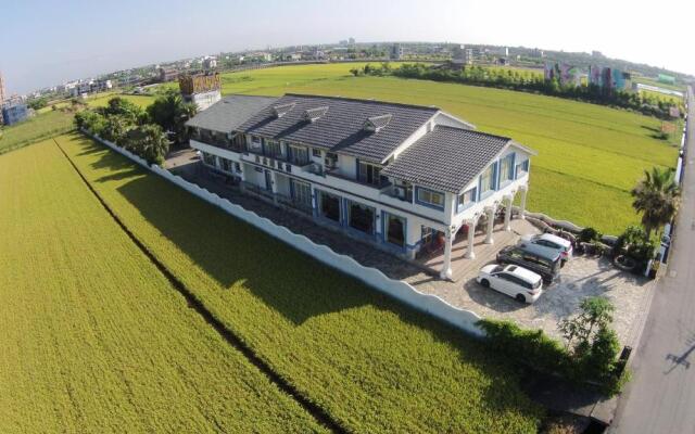 Golden House Homestay