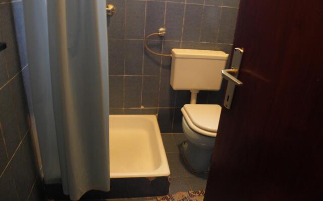 Sandy beach - afordable with parking - A1-10(4)