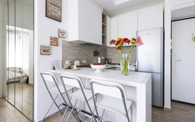 MiaVia Apartments - Marconi