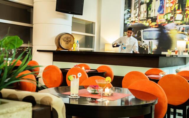 NH Mexico City Valle Dorado