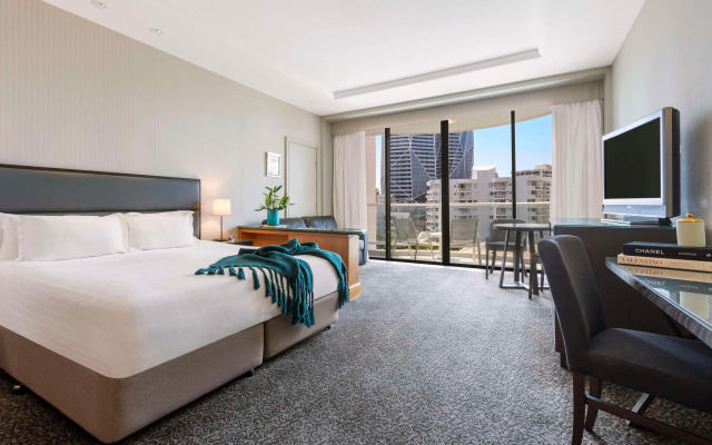 Oaks Gold Coast Hotel