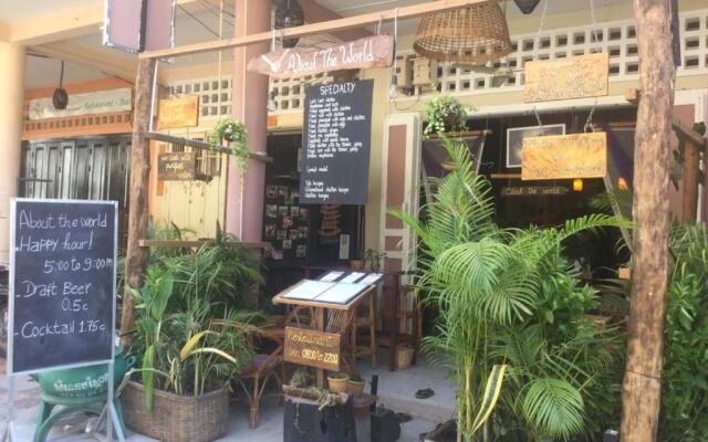 About The World Hostel And Restaurant