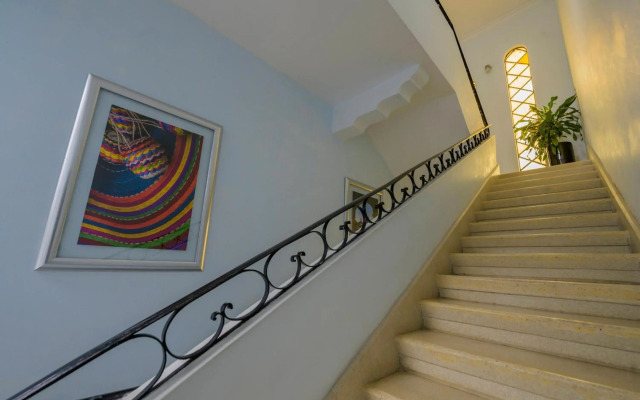 Suites de la  Parra