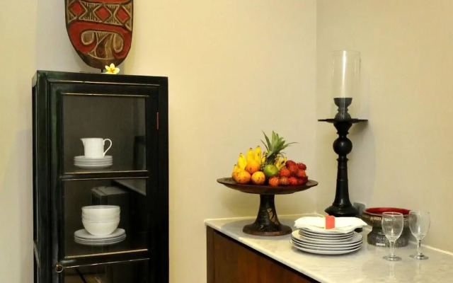 Room & Vespa Suite 2