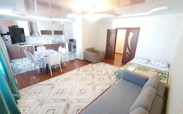 Lazurnyi apartment in the center of Nur-sultan
