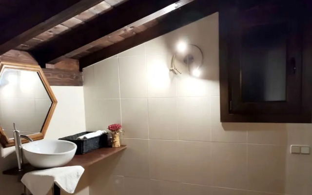 House With 6 Bedrooms in Aizarnazabal, With Wonderful Mountain View, Terrace and Wifi