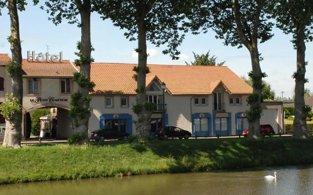 Logis Hôtel Les Pages