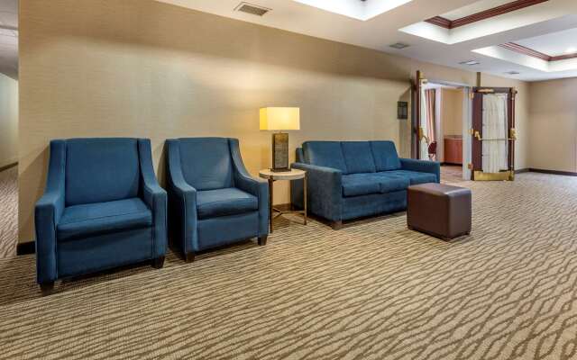 Comfort Suites Newark - Harrison