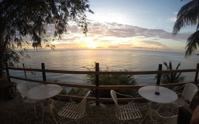 La Bella Beach House Cebu