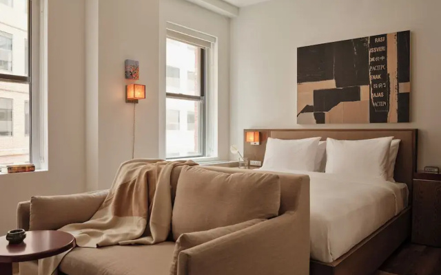 Mint House Washington DC Downtown by Kasa