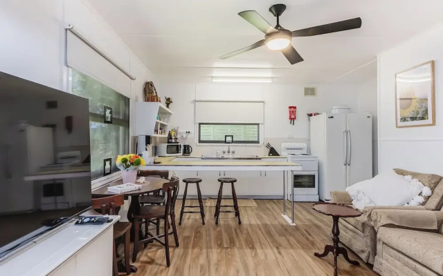 Cozy Pet Friendly Beach House