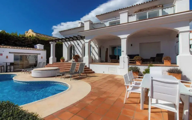 Magnificent Villa Near Sotogrande Exceptional View