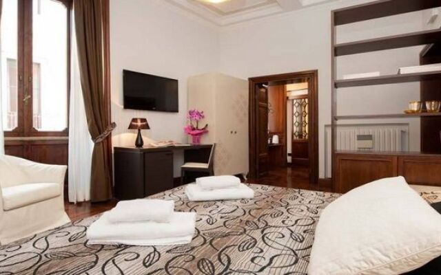 Scent of Rome Apartments