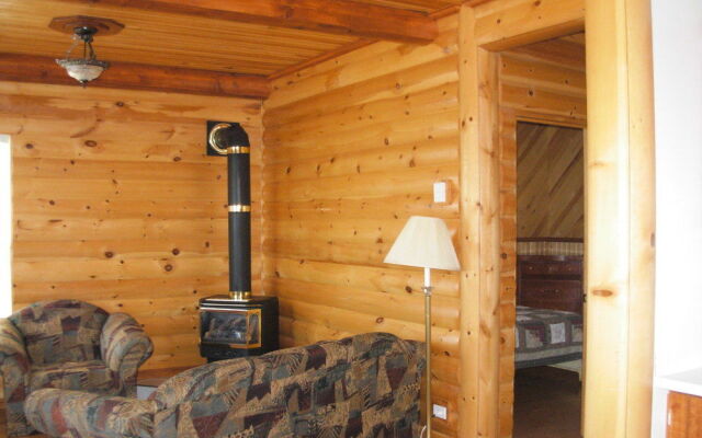 Motel Les Chalets Bo-Fleuve