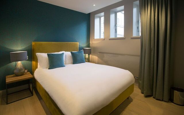 No.8 Waterloo Apartments