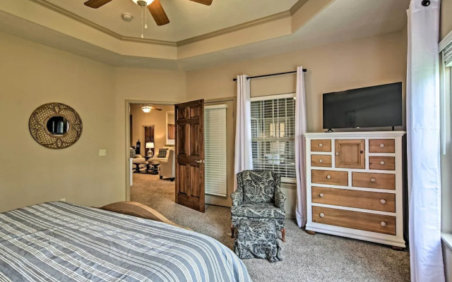 Expansive Townhome w/ Game Room & Community Pool