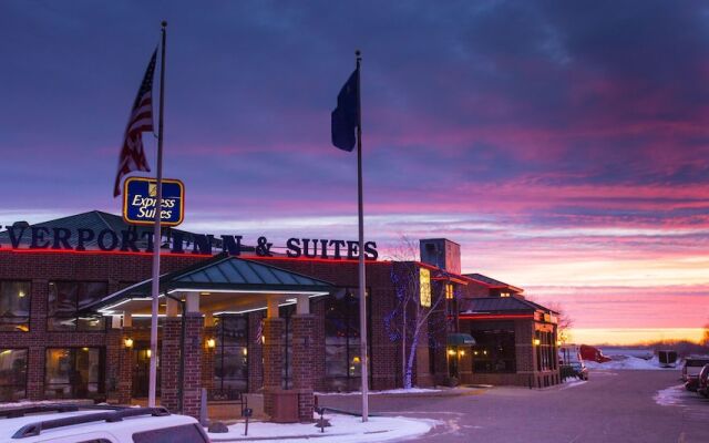 Express Suites Riverport Inn & Suites