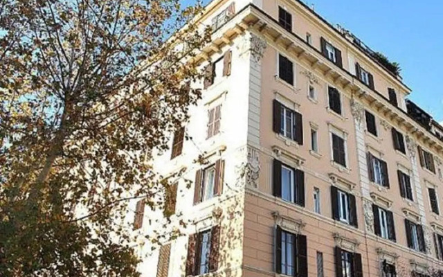 Luxy Vatican Apartment