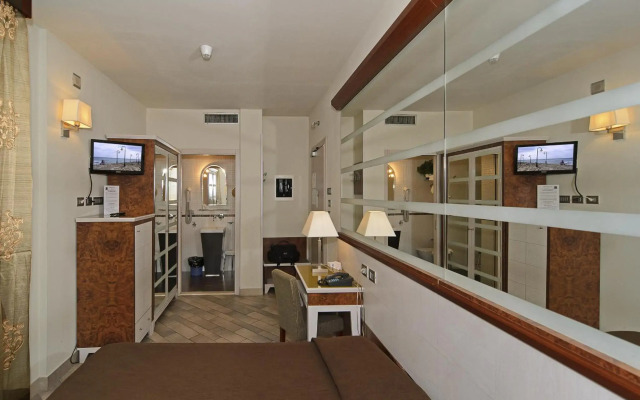 Hotel Eden