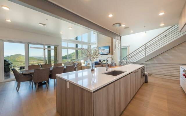 Apex by Luxury Mountain Destinations