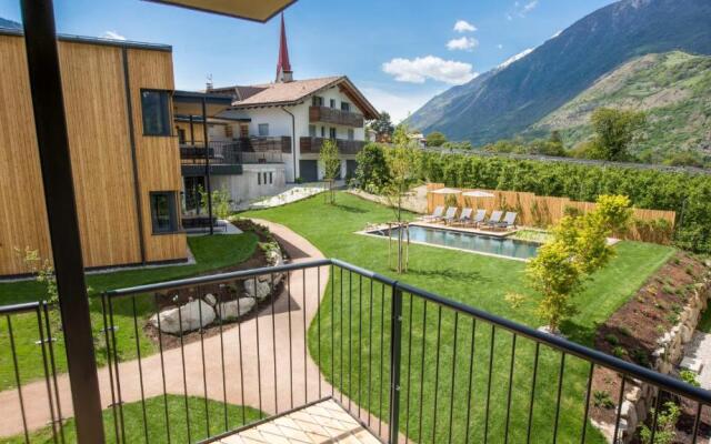 Cirna Gentle Luxury Lodges