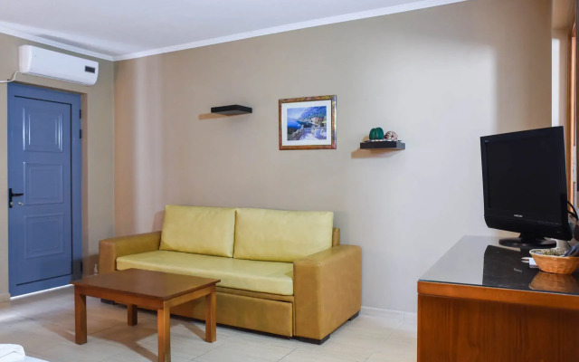 Sacallis Inn Beach Hotel