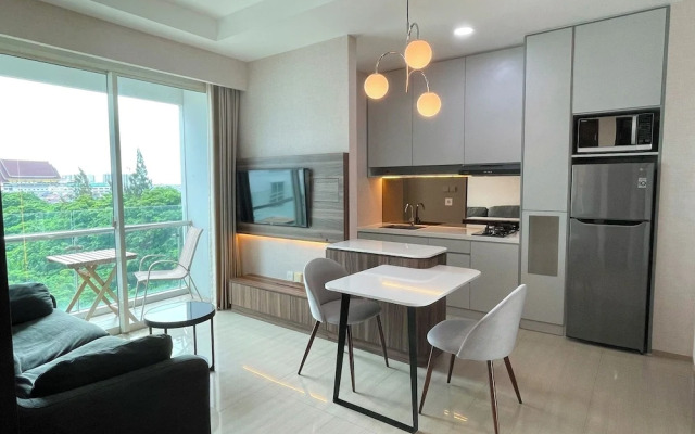 Lush Lakeside - Citra Luxury Apartments