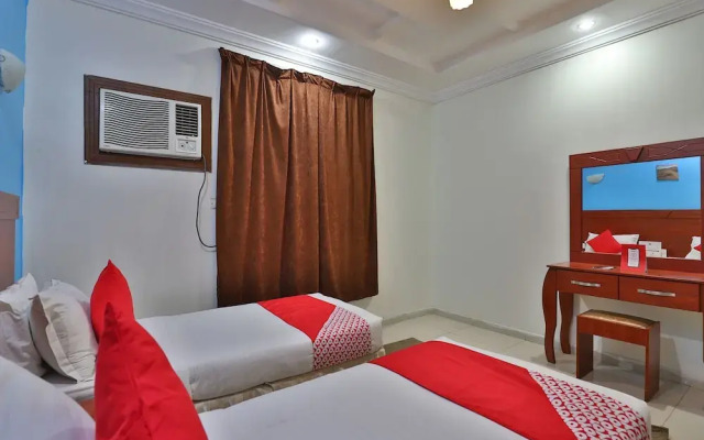 OYO 334 Taraf Jeddah Hotel