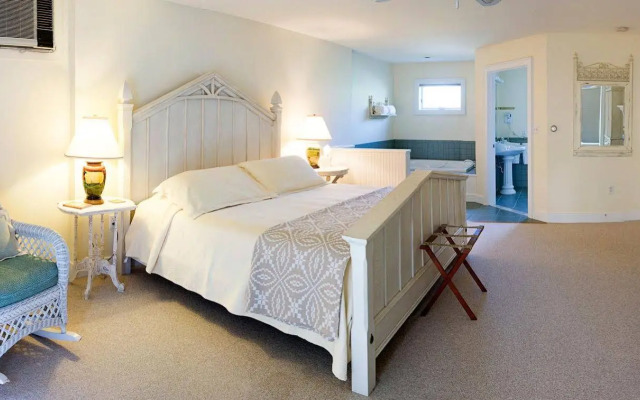 Red Clover Inn and Restaurant