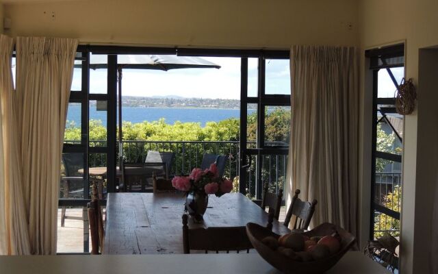 Taupo Holiday House