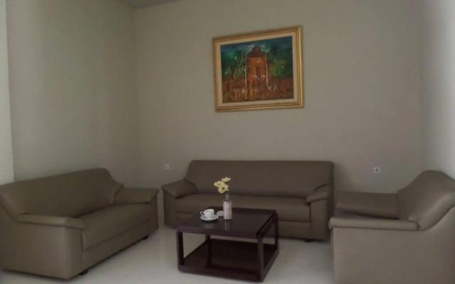 Shinta Guest House