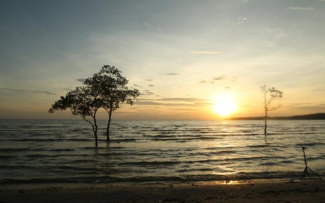 Koh Rong Love Resort - Hostel