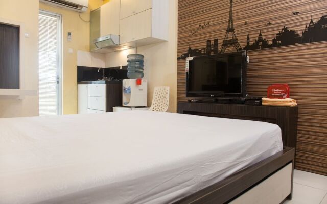 RedDoorz Apartment @ Manyar Street