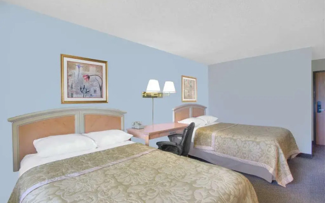 Super 8 By Wyndham Augusta