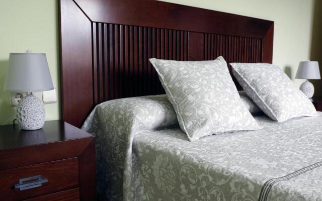 Los fresnos de ribadesella 5 personas