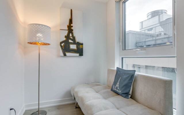 Great 1BR Suite in King West - Sleeps 4