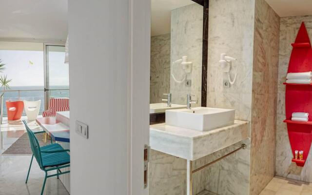 Marina Suites