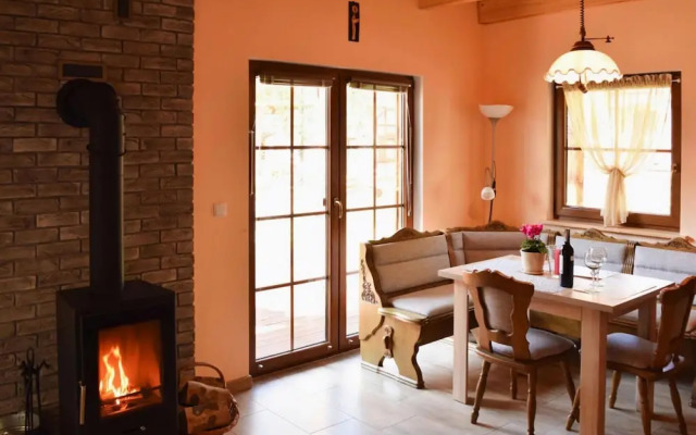 Semi-detached House Near the Lake