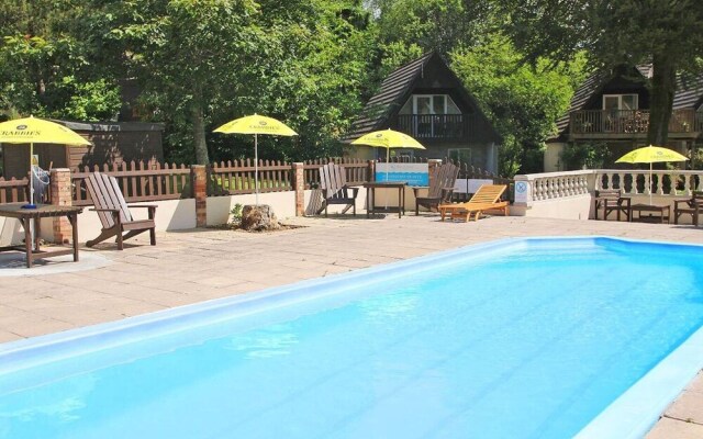 Valley Lodge 2