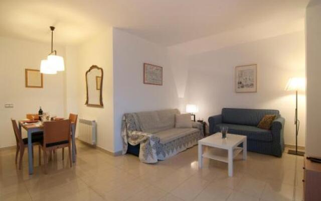 Hola! - Sitges by the beach