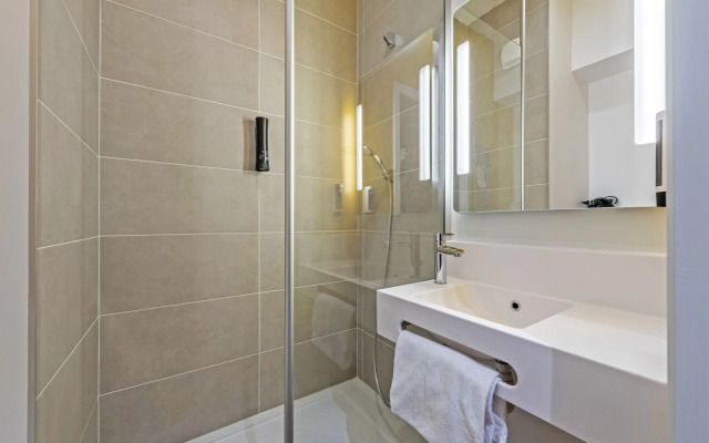 B&B HOTEL Brest Centre Port De Commerce