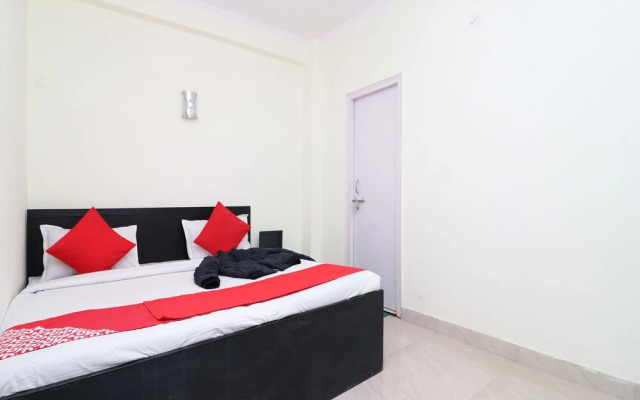 OYO 14130 Home 2Bhk Comfy Shyamkhet
