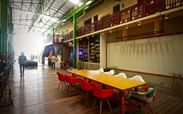 Matchanu River Hostel Bangkok